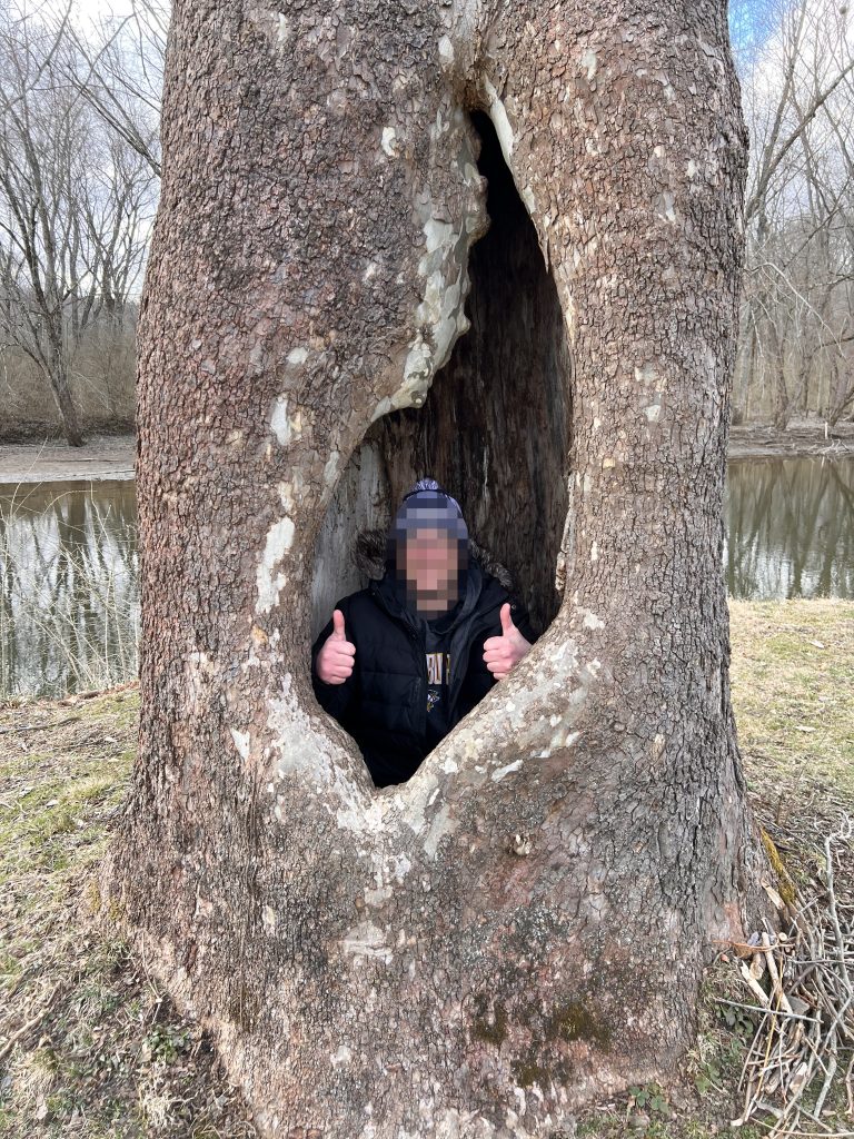 Guided nature walk promoting mindfulness and recovery at Alpine Springs residential treatment